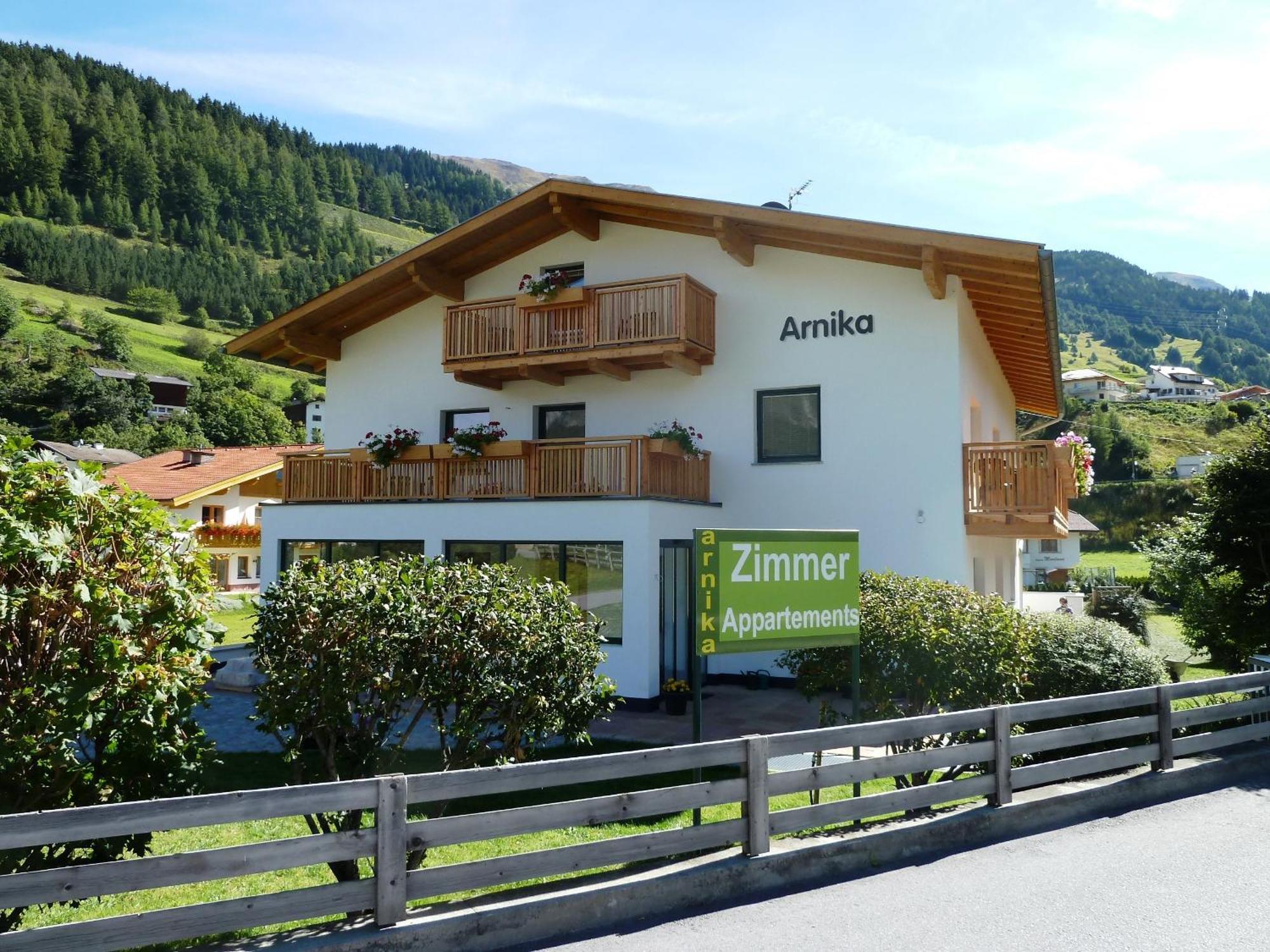 Haus Arnika Hotel Nauders Buitenkant foto